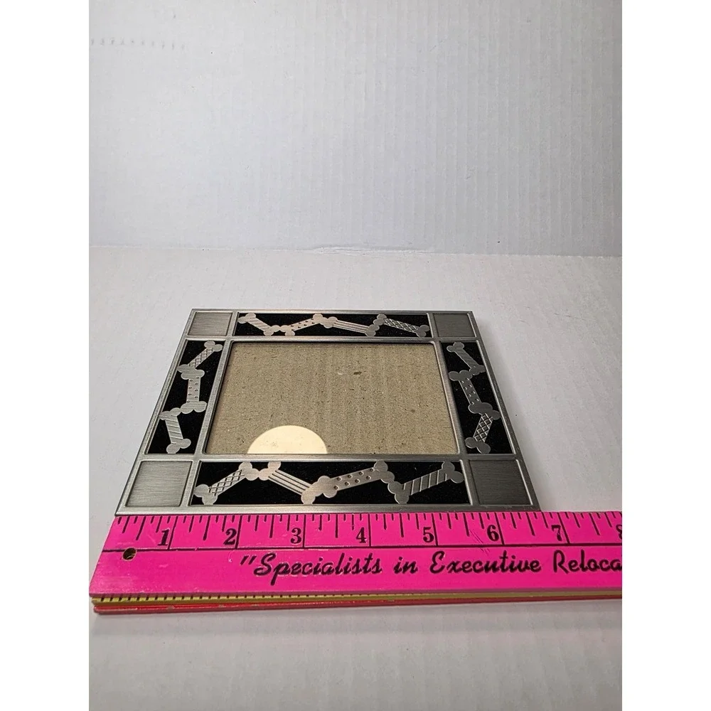 Silvertone & Black 5X7